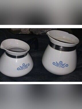 Corningware 2qt/8c P-105 & 1.5qt/6c P-104 Cornflower Blue Coffee/Tea Pot w/Lid